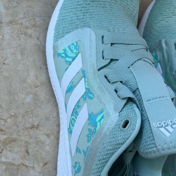 adidas Shoes - Adidas womens edgelux 4 sneakers